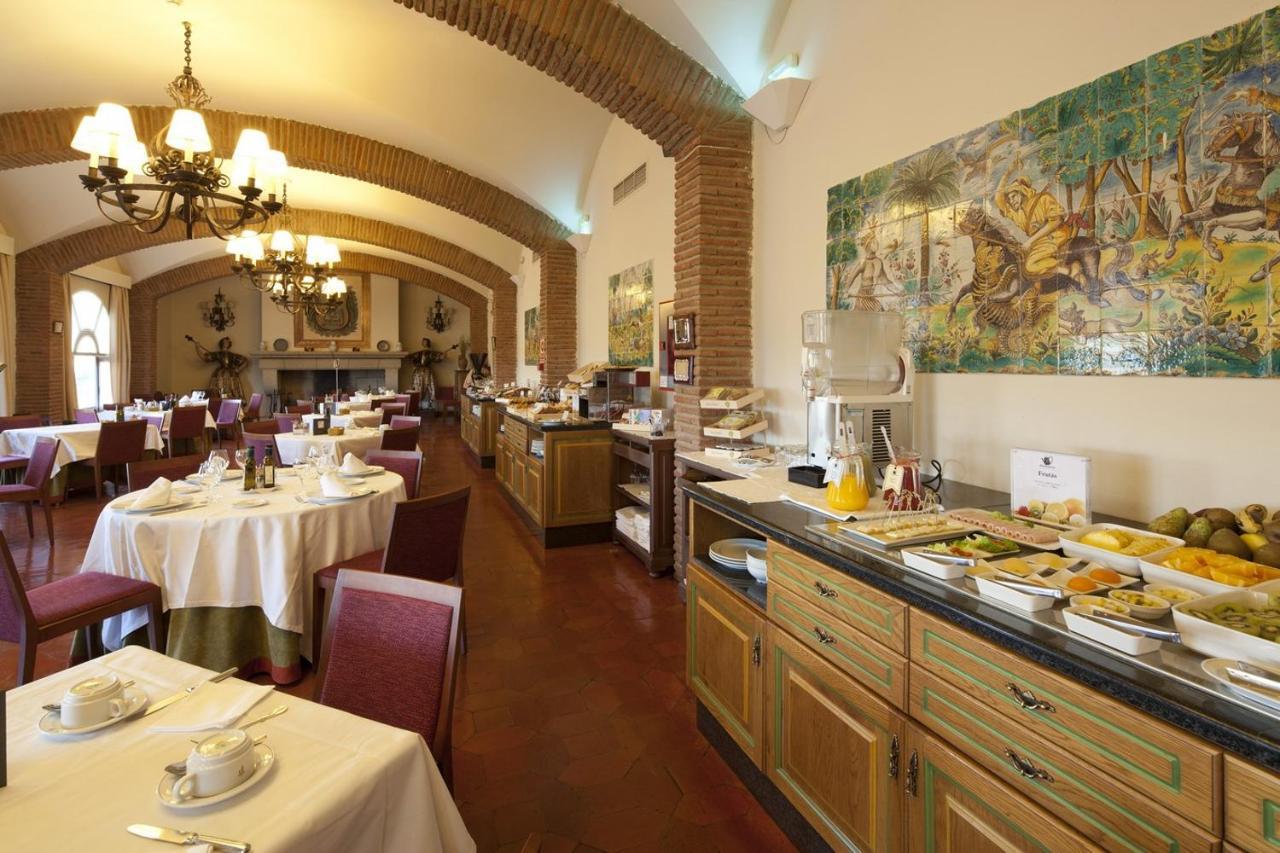 Parador De Benavente Ngoại thất bức ảnh