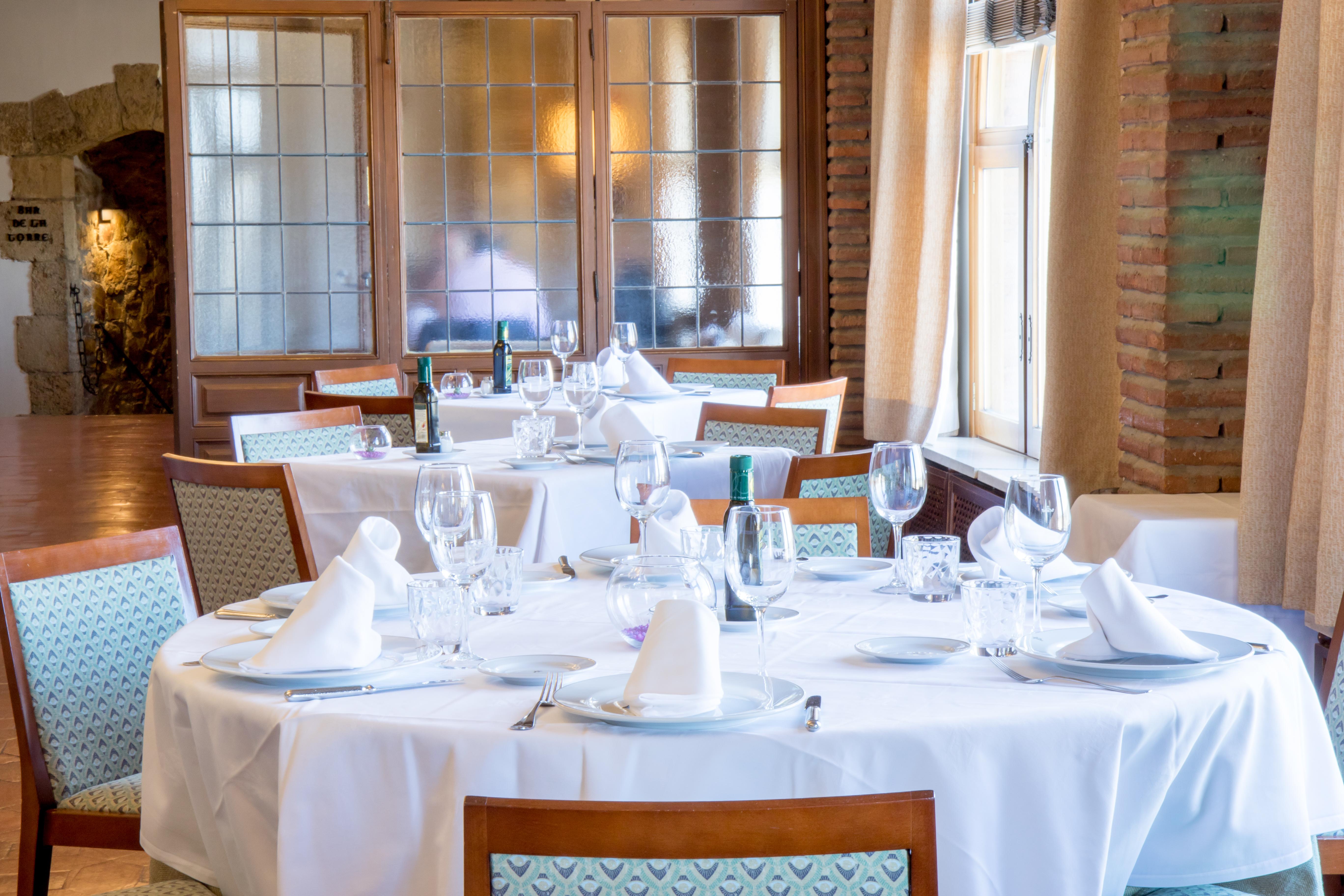 Parador De Benavente Ngoại thất bức ảnh