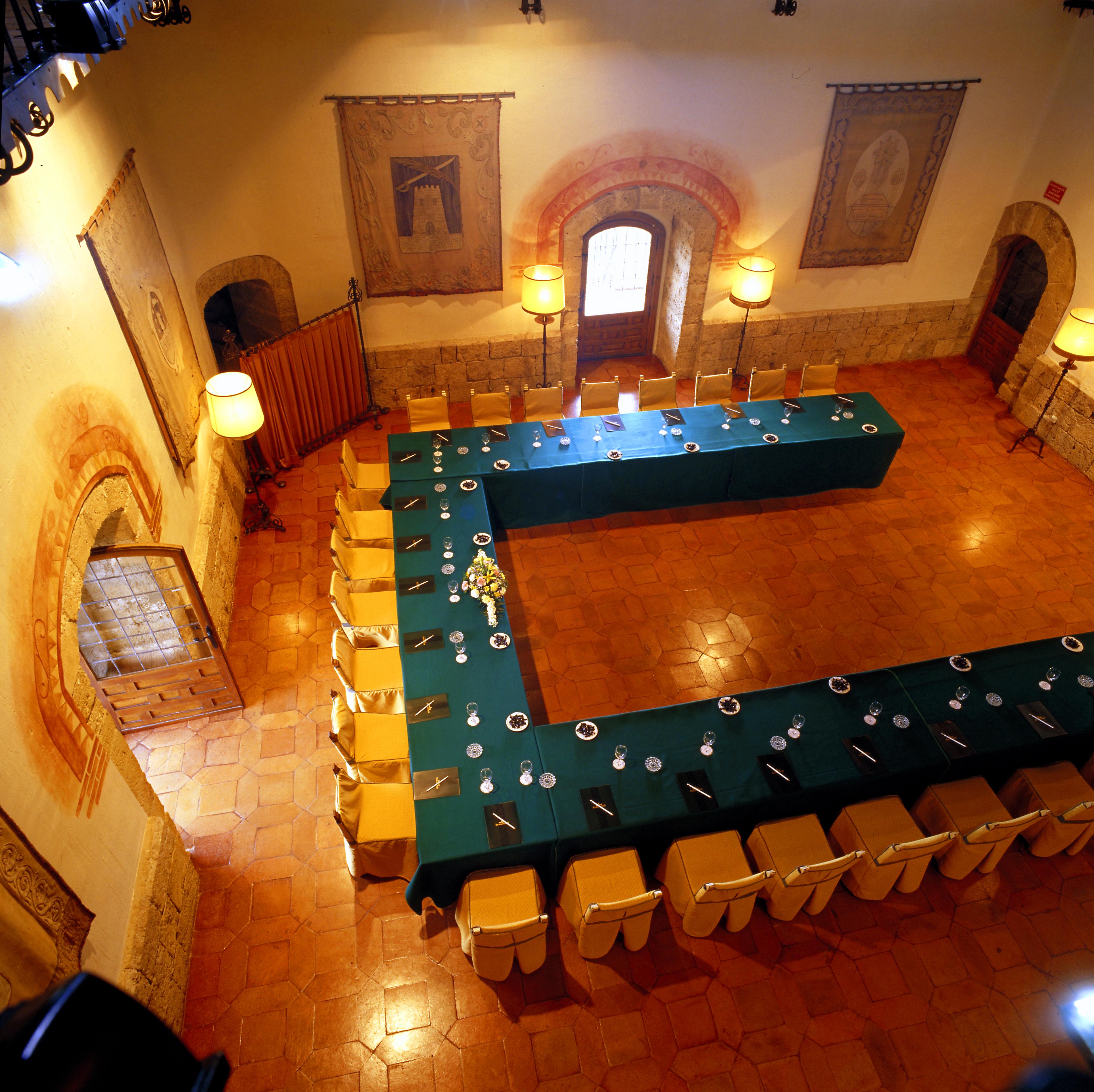 Parador De Benavente Ngoại thất bức ảnh