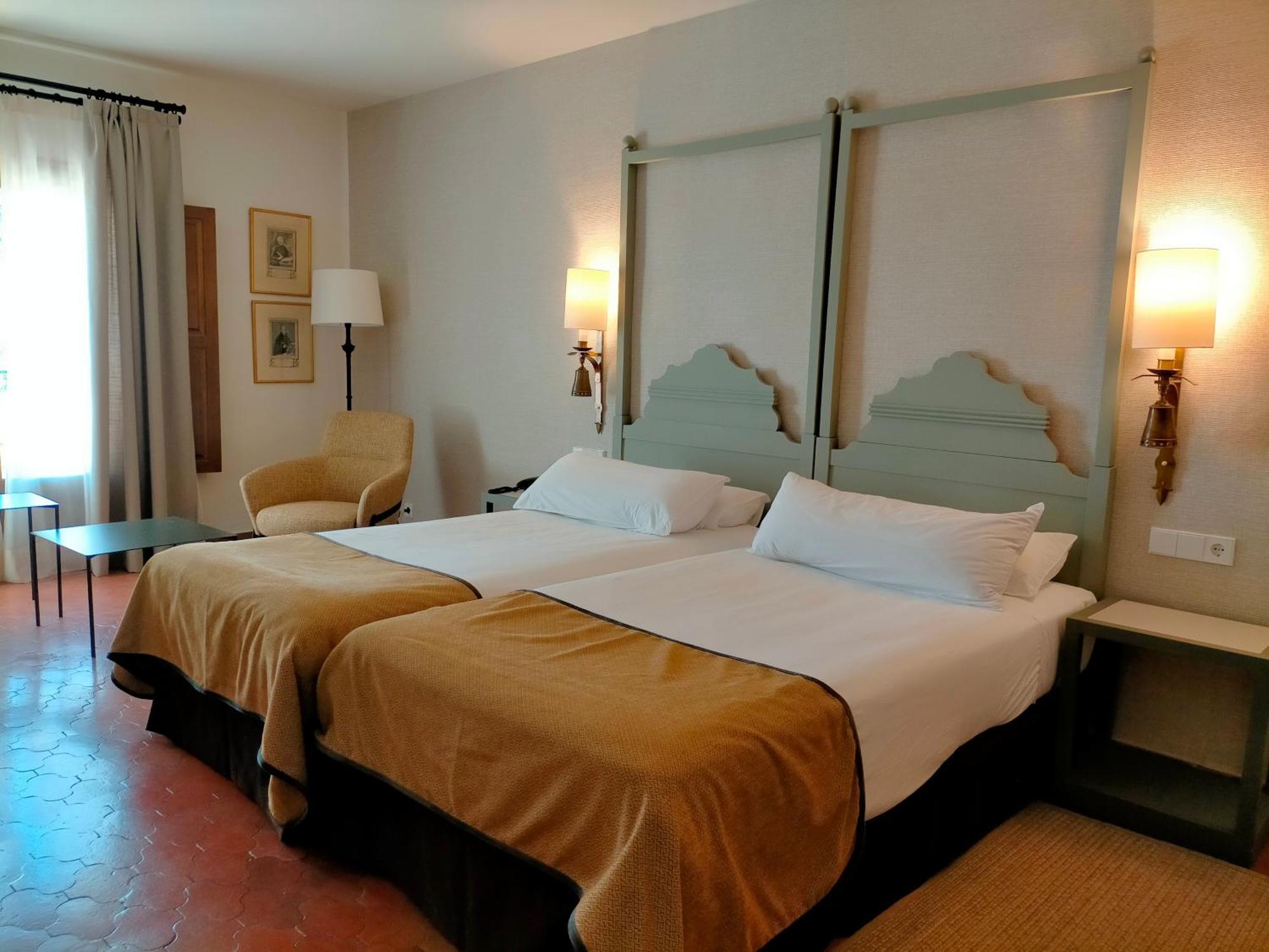 Parador De Benavente Ngoại thất bức ảnh