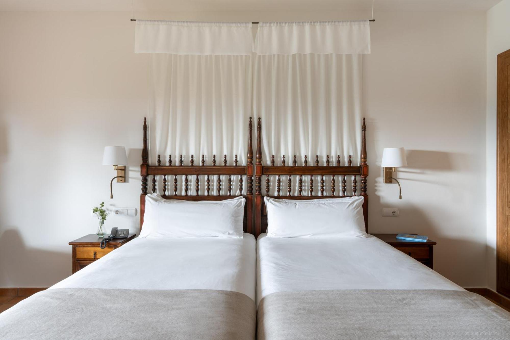 Parador De Benavente Ngoại thất bức ảnh